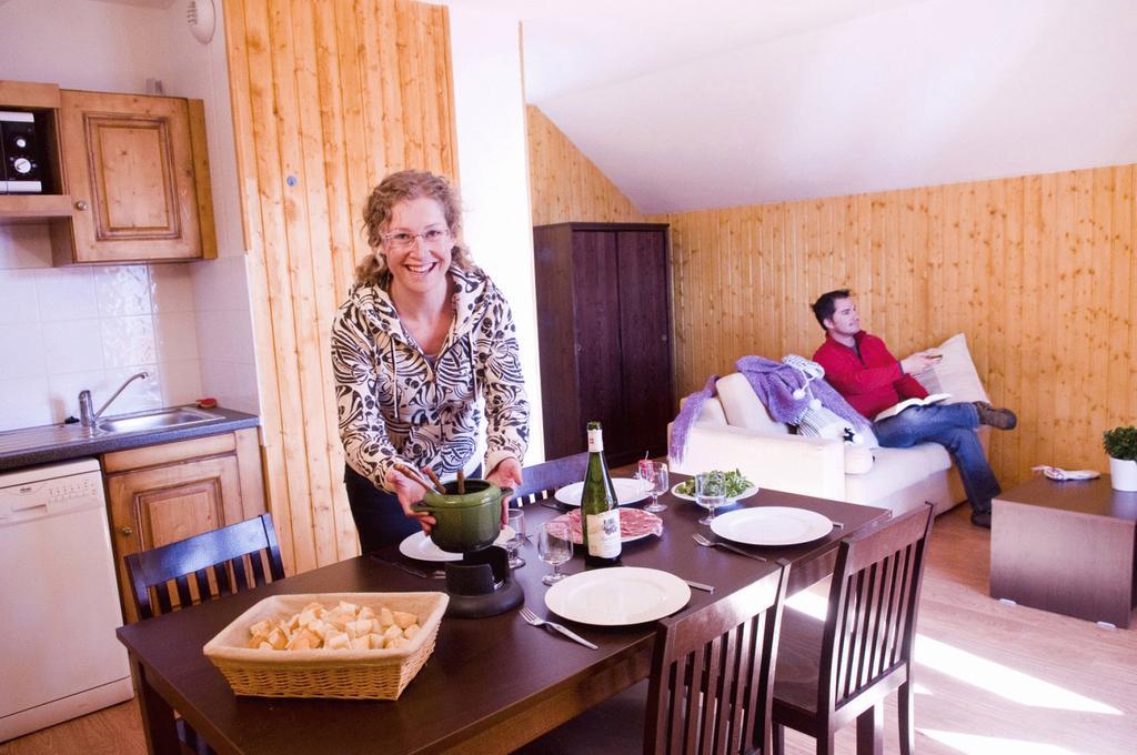 Residence Goelia Les Chalets Des Ecourts Saint-Jean-d'Arves Pokój zdjęcie